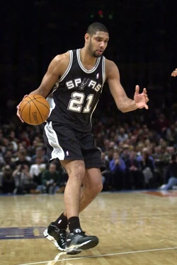 Tim Duncan court.jpg
