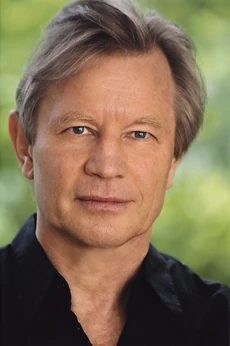 Michael-york