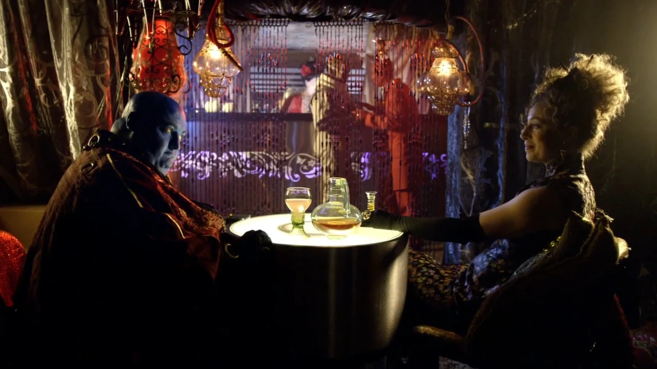 Review: “Doctor Who” Series 5, Ep 12: “The Pandorica Opens” – Rio Liang
