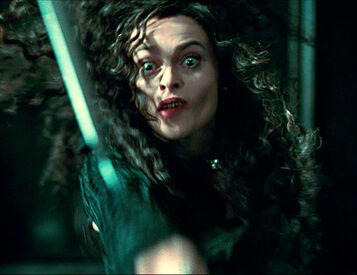 Bellatrix throwing knife.jpg