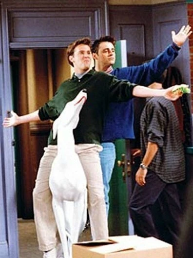 Friendschandler&joeyentrance