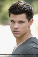 Taylor-EW-Out-Takes-jacob-black-8227805-383-576