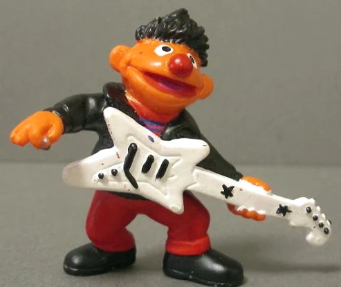 Bully-ernie-guitar.jpg