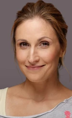Maria Koschnay dubbed the voice of Nikki