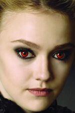 4x6-jane-volturi-hood-down-portrait