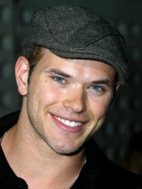 Kellan Lutz 1