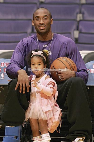 Kobe Bryant Daughters Pictures 2010. Kobe Bryant of the Lakers sits