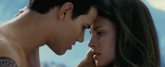 Jacob-Bella-Eclipse-Kiss-jacob-black-15280425-672-272