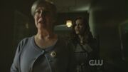 S10ep8-0442