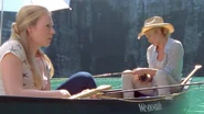 Walking dead season 1 episode 4 boat andrea and amy 2