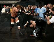 December 5, 2005 Raw.13