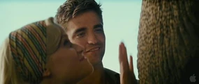 Pattinson-resse-elephant
