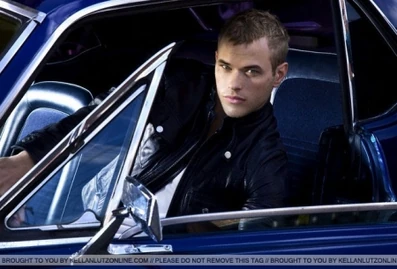 Kellan Lutz 54