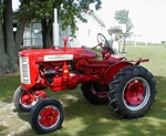 1407-Farmall-130-left-side