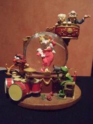 Piggyglobe