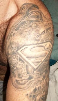 Tattoo superman jonesy