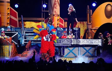 Cee-Lo-Paltrow-Grammys 510