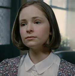 Link:http://tomorrowseries.wikia.com/wiki/Robyn_Mathers