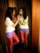 Tumblr lfr7iyIiGY1qe2jwwo1 500