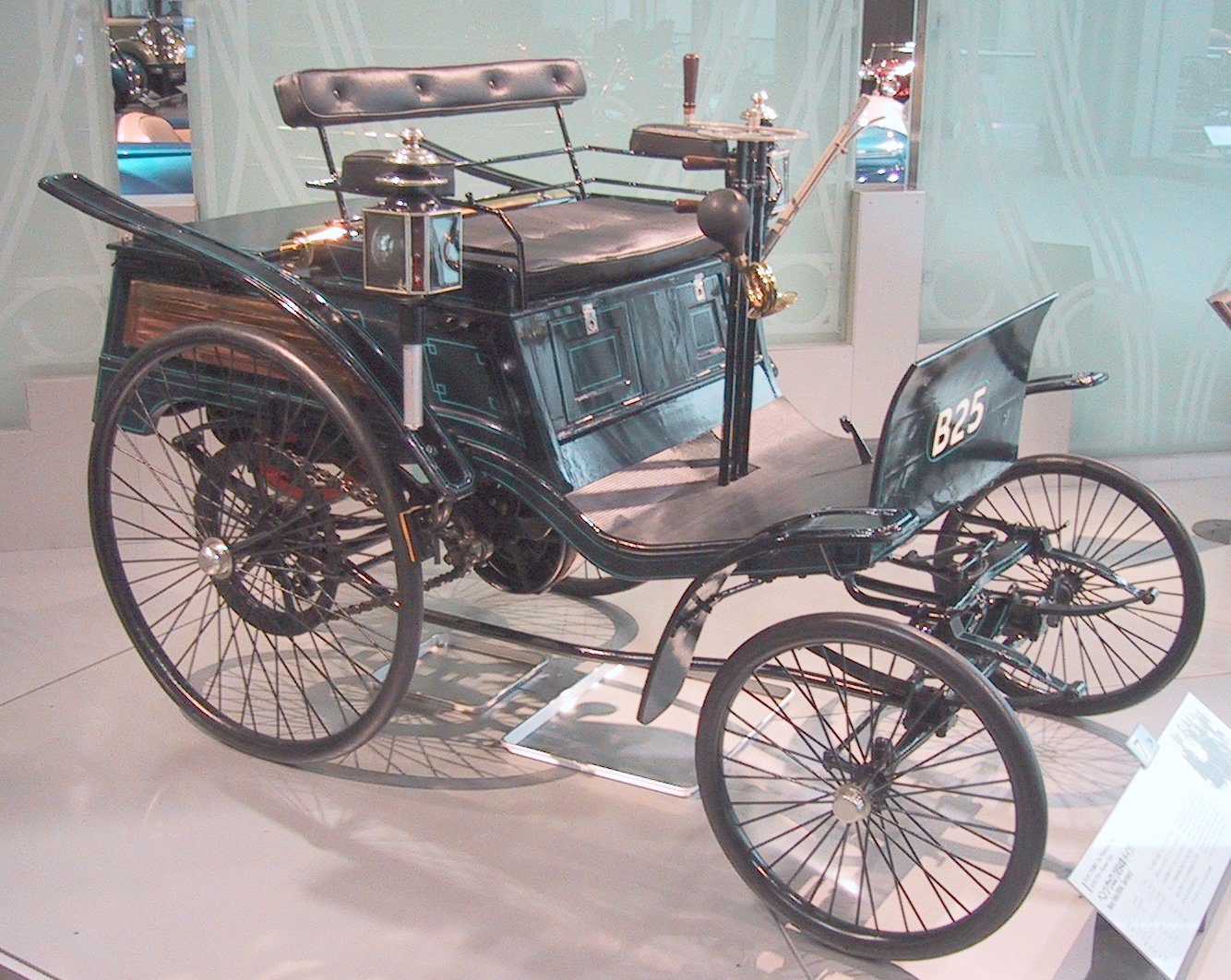 Karl Benz Automobile