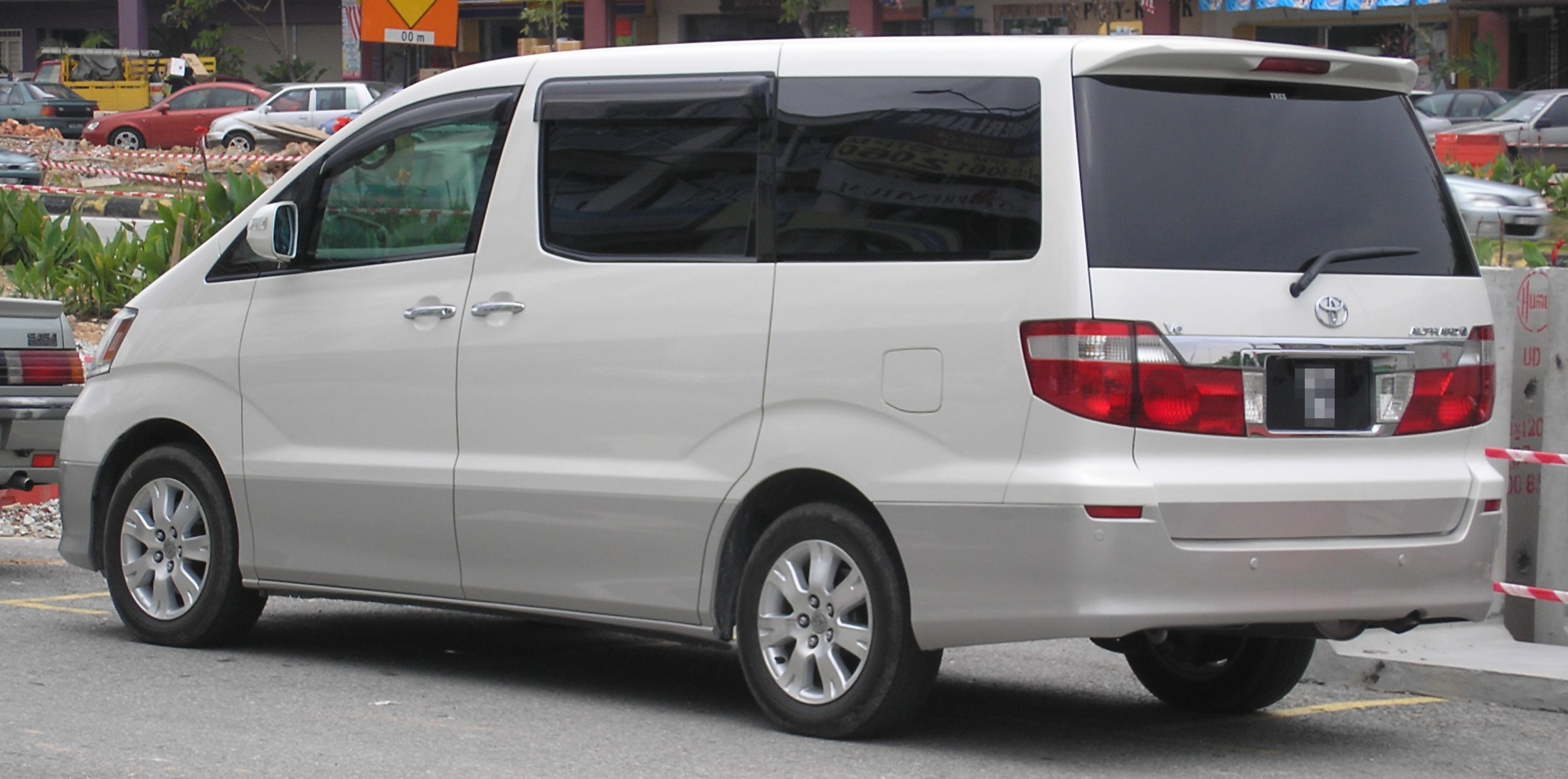 rc toyota alphard