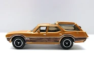 71OldsmobileVistaCruiser