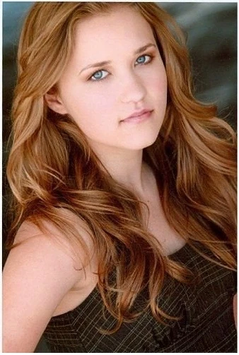 emily osment feet. dresses Emily Osment! emily