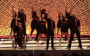 9e169382d0dd285b glee sectionals.preview