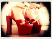 Janealdrigebehindthescenes2