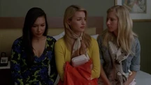 http://glee.wikia