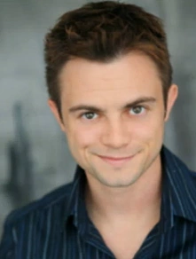 Simon petrie