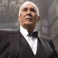 297px-PerryWhite-FrankLangella