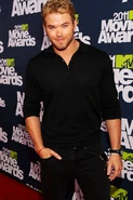 05 kellan lutz