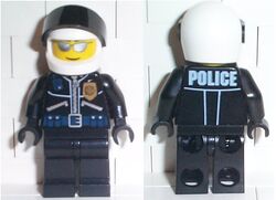 Lego City 9247 on Theme World City Variations See Pilot World City Accessories Helmet