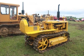 Cat D2 sn 3J5048 at EM wd 2011 - IMG 0492