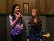 CarlySamsharinglookinelevator