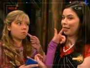 CarlySampokingeachother
