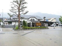 800px-Hida-furukawa Station