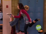 CarlySamankleswear