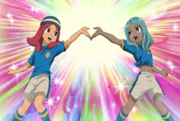 Tori Sue Inazuma Japón