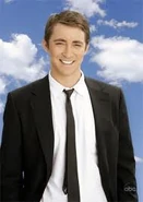 ImagesCA3AIHKO-lee pace