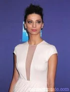 ImagesCA2U4B0C-Angela Sarafyan