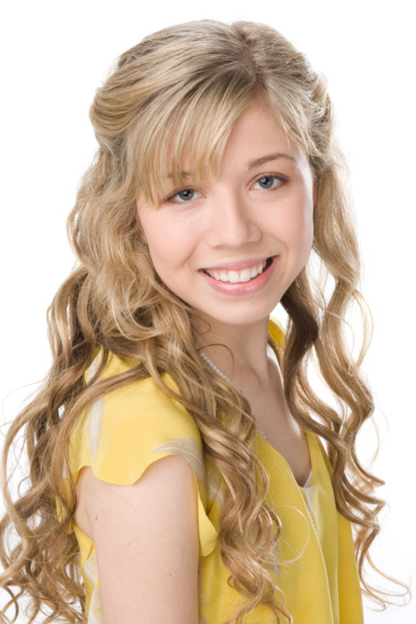 Featured onGallery Sam Puckett Gallery Jennette McCurdy