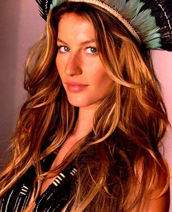 486px-Gisele Bündchen 2006