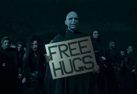 Free Hugs