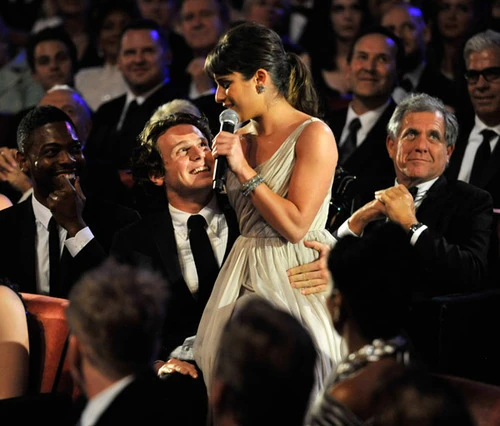 Jon-Lea-lea-michele-and-jonathan-groff-13102238-500-426