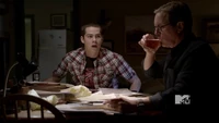 Stiles gets dad drunk