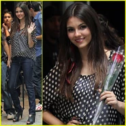 Victoria-justice-nyc-rose