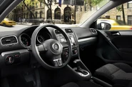 2010-VW-Golf-TDI-10