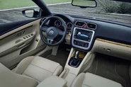 2011-VW-Eos-12